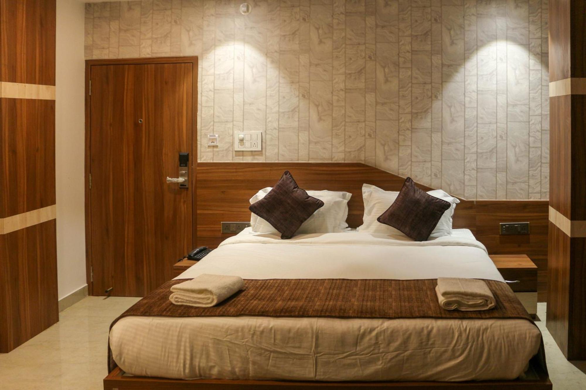 Hotel Obsidian Blue Itānagar Exterior foto